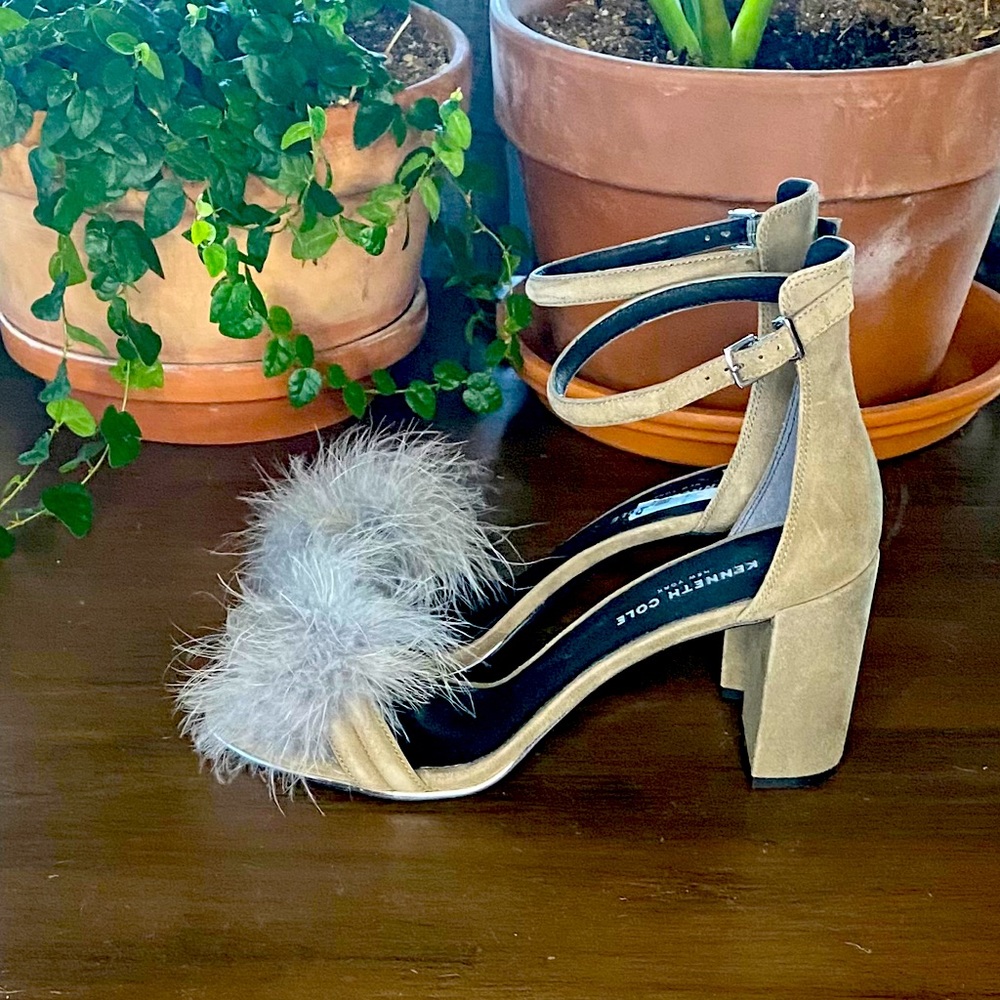 Kenneth Cole Strappy Grey Heels
